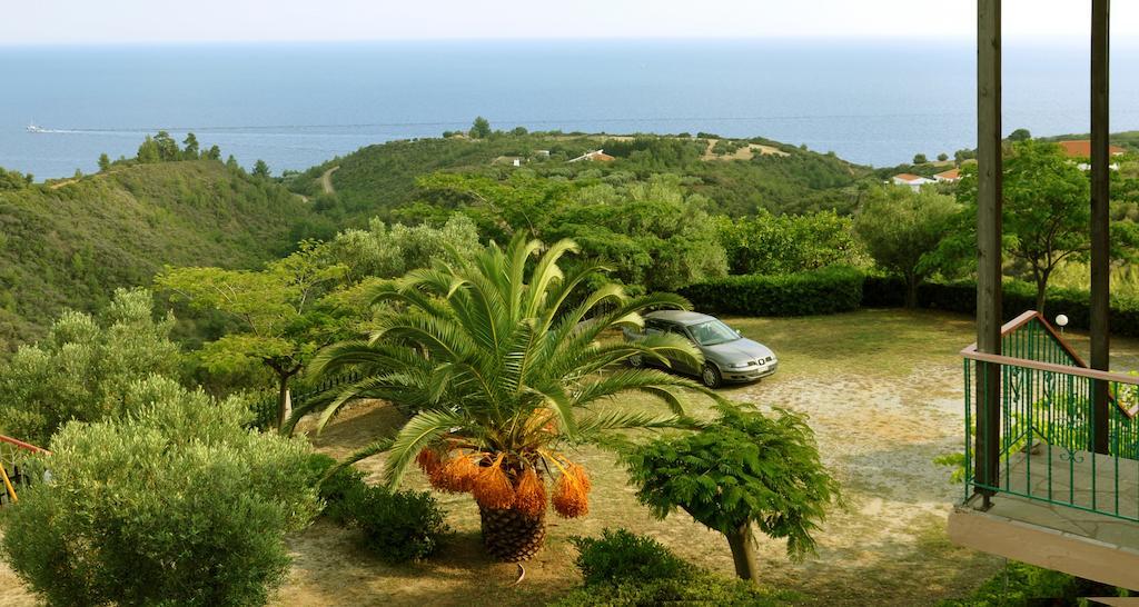 Aris Pension Agia Paraskevi  Exterior photo