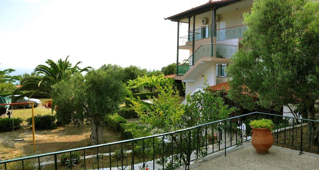 Aris Pension Agia Paraskevi  Exterior photo