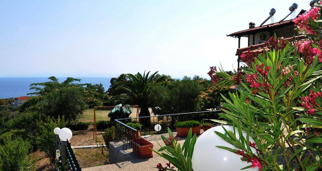 Aris Pension Agia Paraskevi  Exterior photo