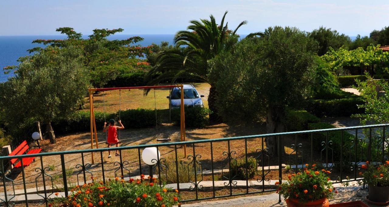 Aris Pension Agia Paraskevi  Exterior photo